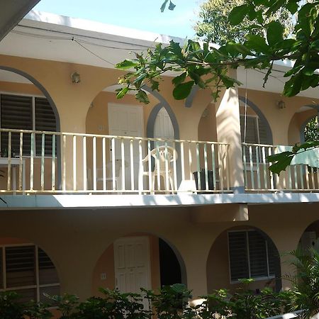 Eddies Tigress 2 Negril Exterior photo