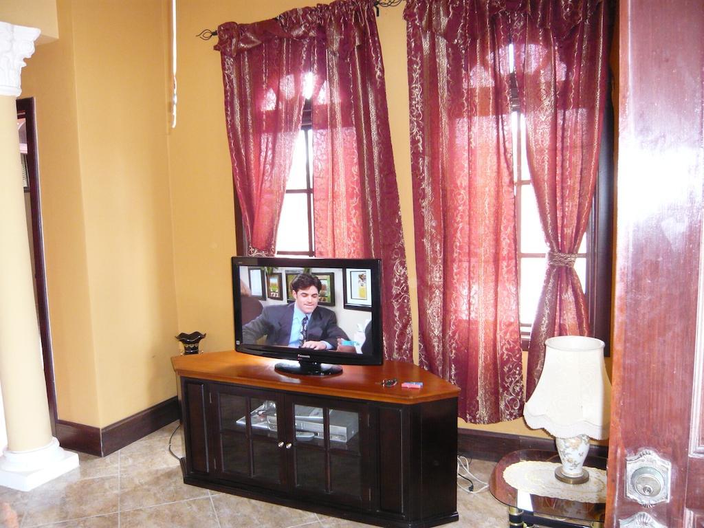 Eddies Tigress 2 Negril Room photo